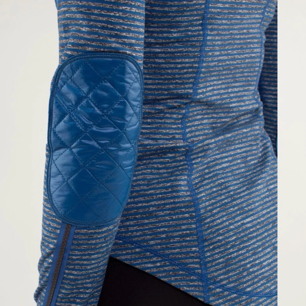 lululemon athletica Navy and Light Blue Long Sleeve Top - Picture 3 of 8